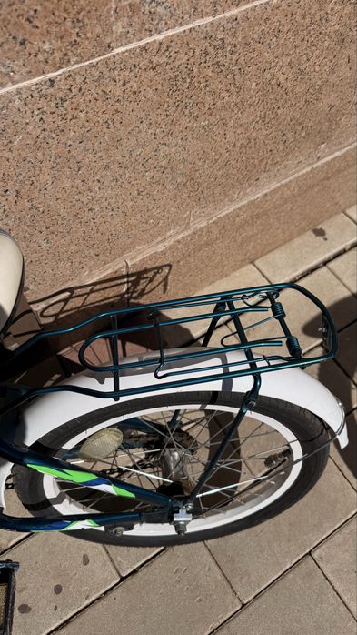 Продам детский велосипед на 5-9 лет