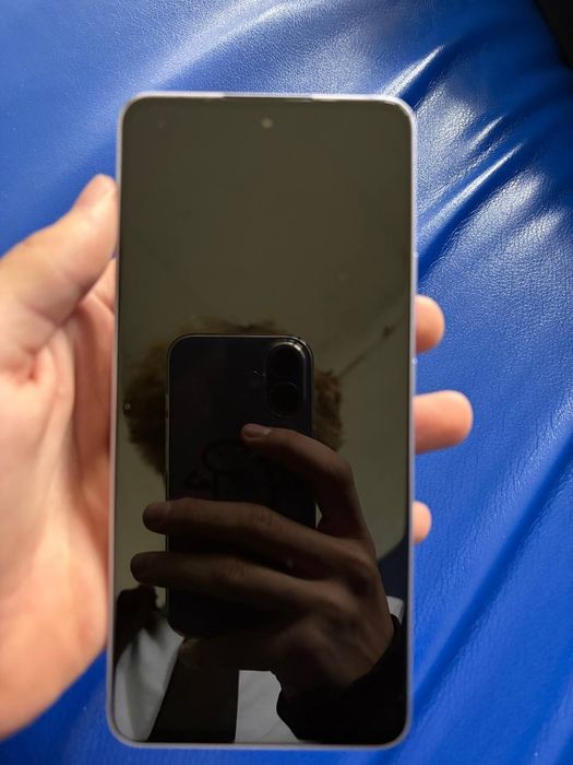 Oppo reno 13f 8/256 фулл комплект