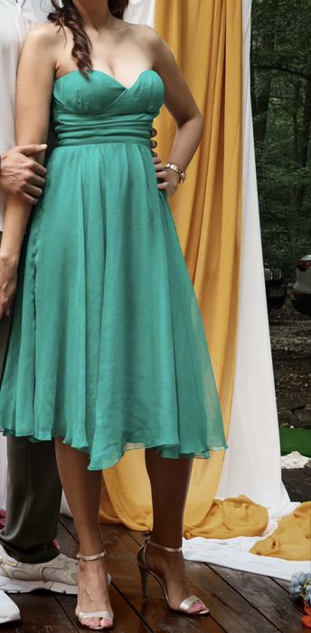 Rochie midi de ocazie