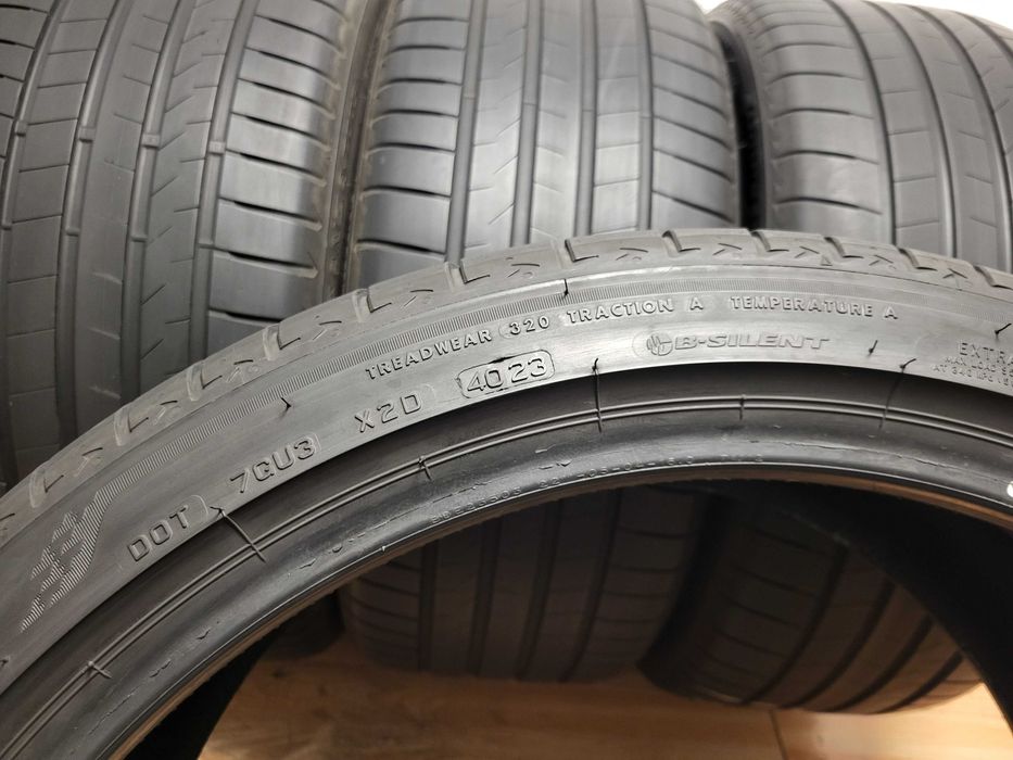 285/35/22 Bridgestone 23 г. / летни гуми