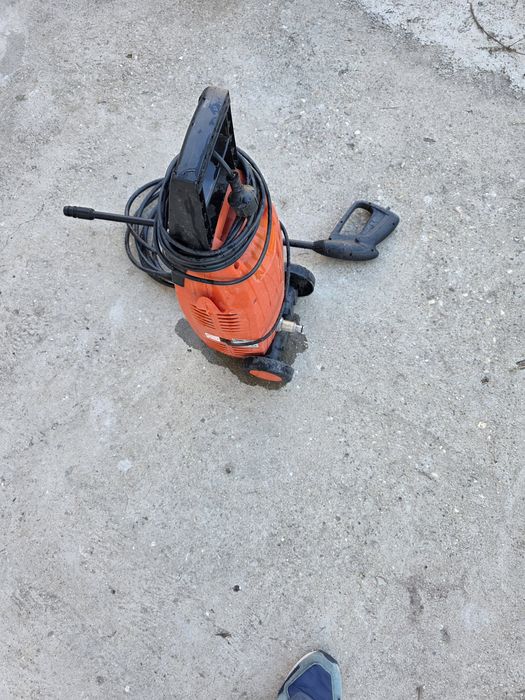 Black+Decker PW 1400 K Plus
Мощност: 1400 W
Максимално налягане: 120 bar
Работно налягане: 70 bar