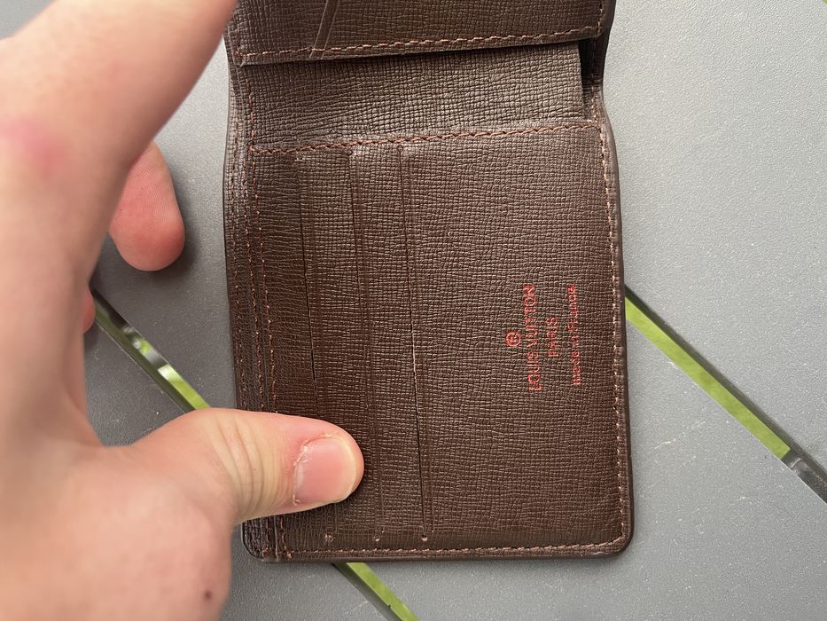 Louis Vuitton wallet NEW