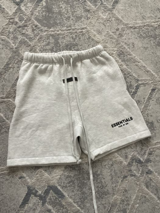 Pantaloni essentials