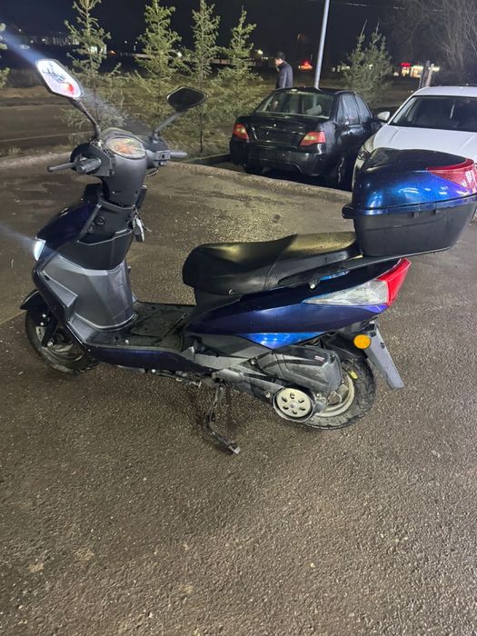 Мопед м8 продам срочно