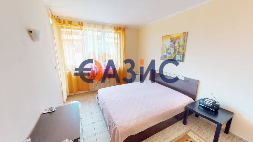 Продава се Двустаен апартамент в с. Кошарица, Област Бургас - 68 кв.м за 839 €/кв.м - Снимка #10