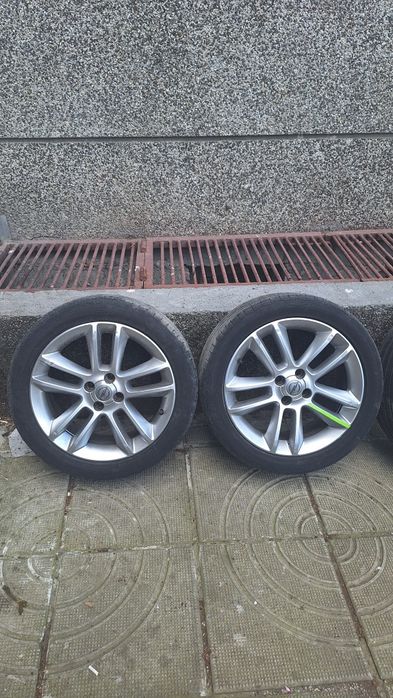 Гуми с джанти за кола