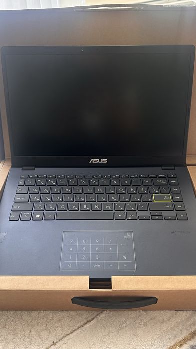 Ноутбук ASUS 256 гб