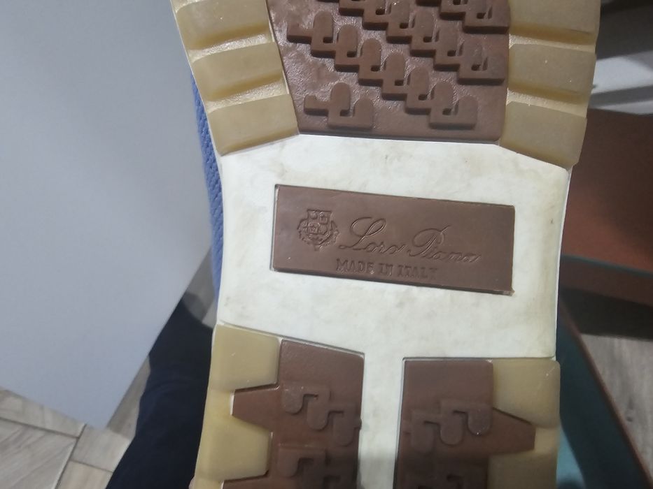 Кроссовки лора пиано