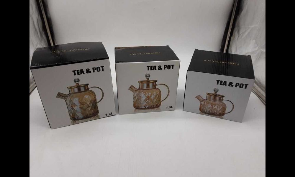 стеклянный чайник разных размеров