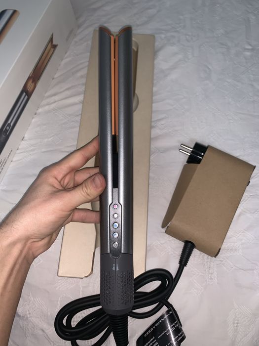 Dyson Airstrait Placa de Par