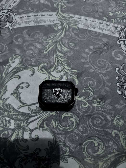 Оригинальные Apple AirPods Pro 2 (Lightning)