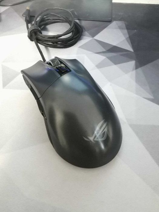 ASUS ROG Gladius II Origin - Mouse gaming profesional - RGB
