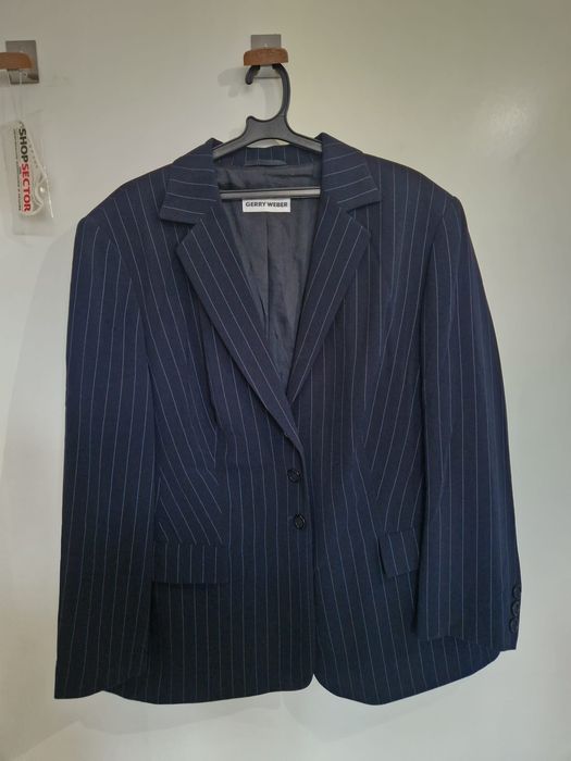 Модно дамско сако