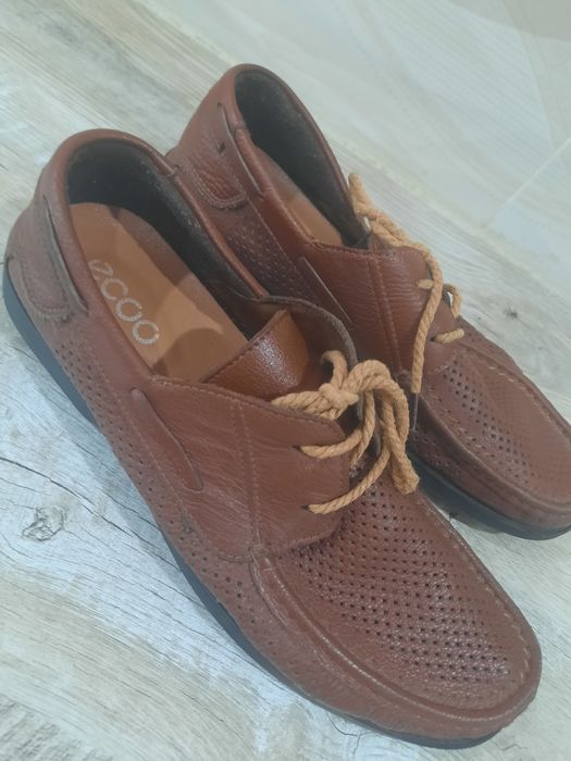 Мужской ботинка сатылады