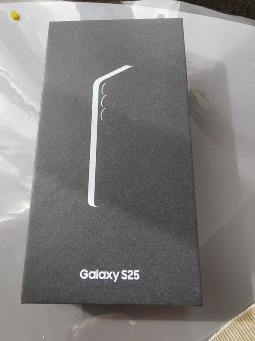 Schimb Samsung  S 25 512 gb, SIGILAT, cu Samsung S25 Plus