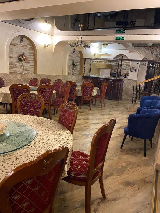 Vand hotel + restaurant + terasa + crama !!! Posibilitate rate !!!