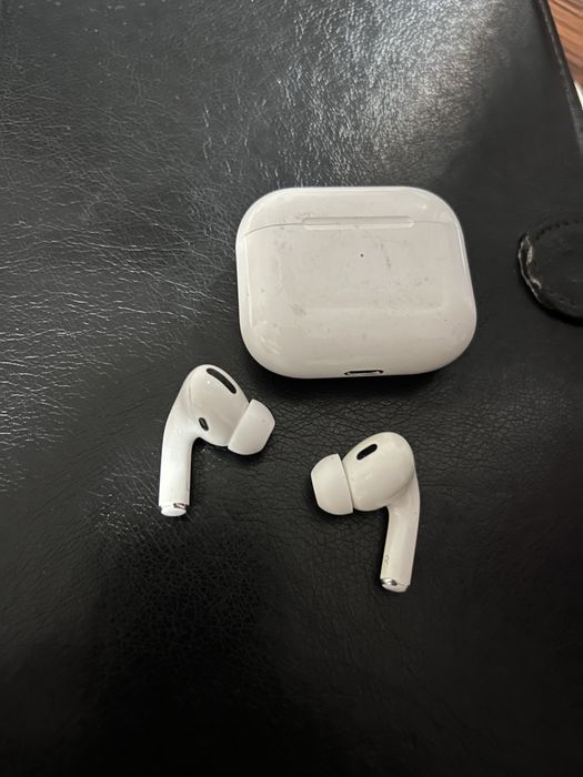 Продам наушники airpods pro 2