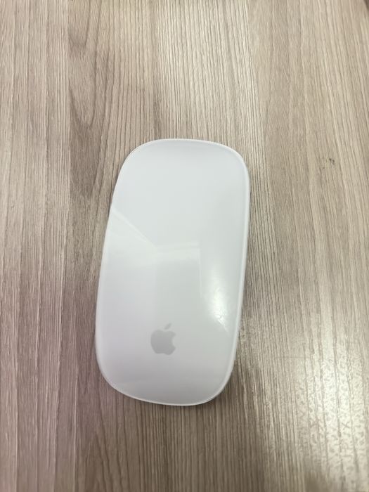 Мышка для ноутбука Apple (Magic Mouse)