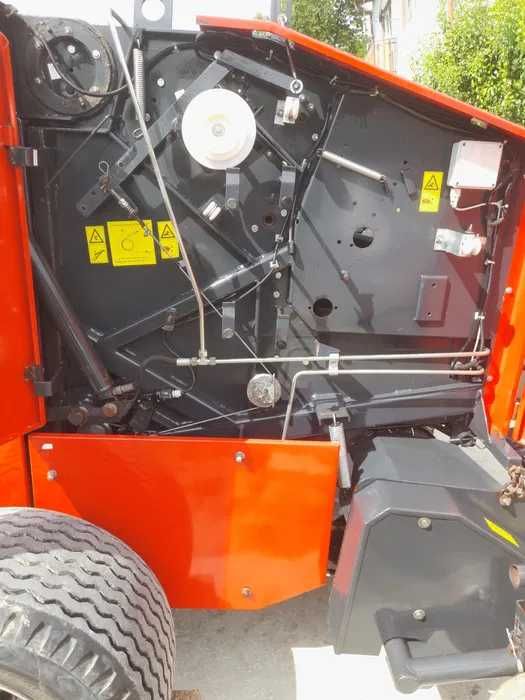 Пресс-подборщик рулонный Metal Fach Z562