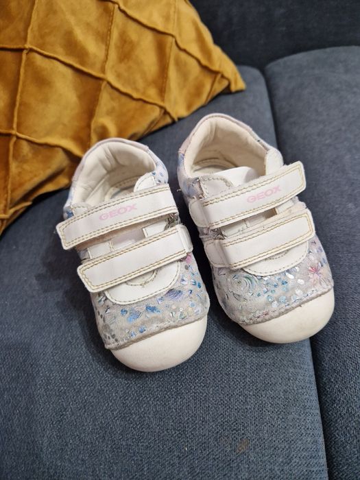 Pantofi piele întoarsă Geox marimea 21