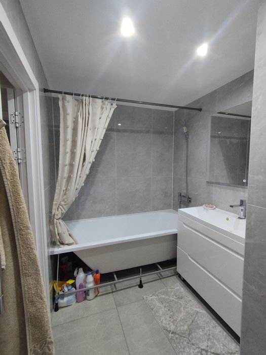 Продам 3-х комнатную в 8 мкр