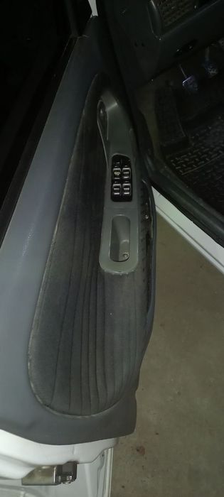 Нексия сонс 2001год продаётся