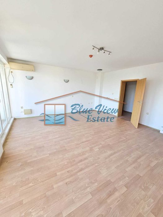 Продава се Тристаен апартамент в Балчик - 98 кв.м за 495 €/кв.м - Снимка #2