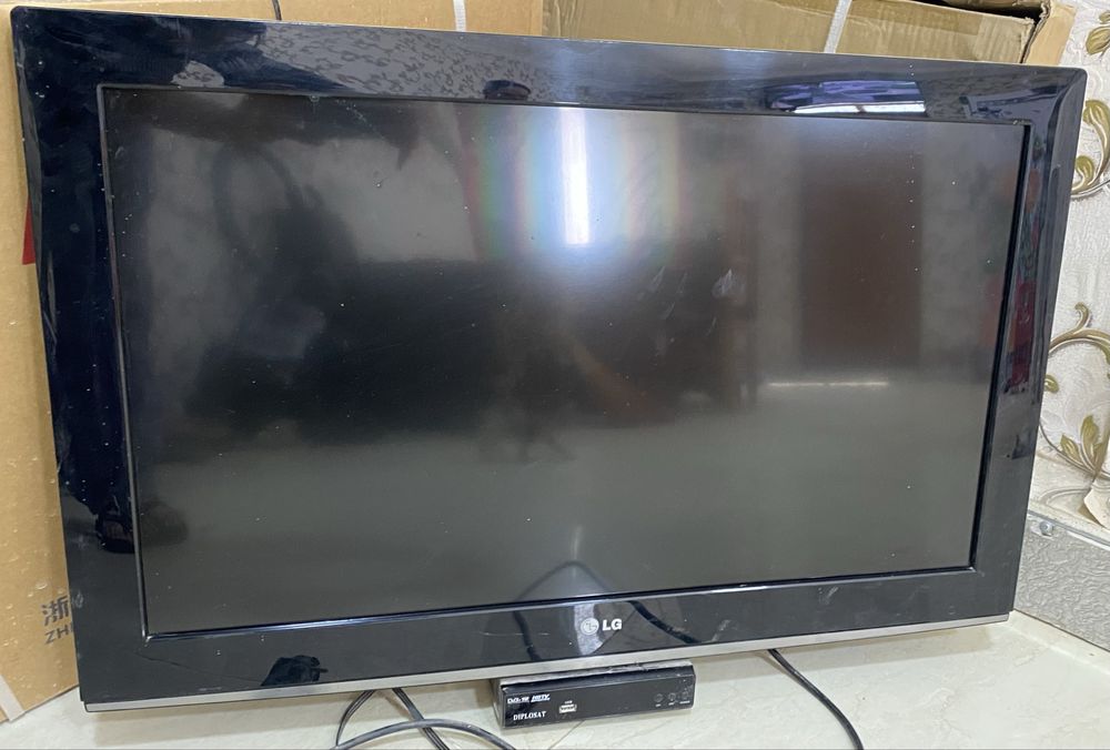 LG televizor holati yaxshi usta koʻrmagan