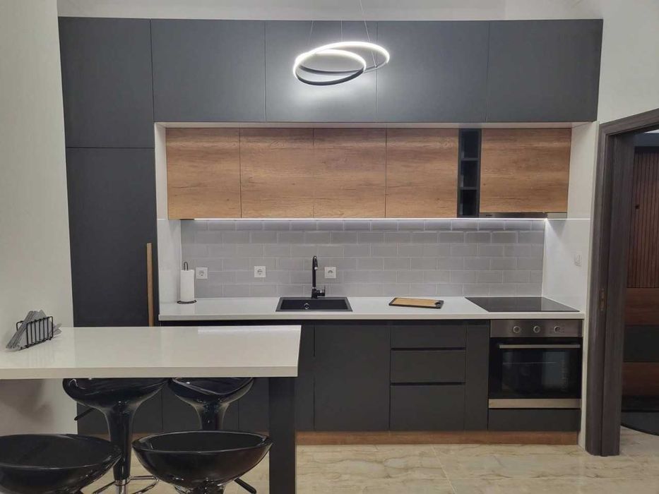 Продава се Двустаен апартамент в Пловдив, Гагарин - 55 кв.м за 1800 €/кв.м - Снимка #2