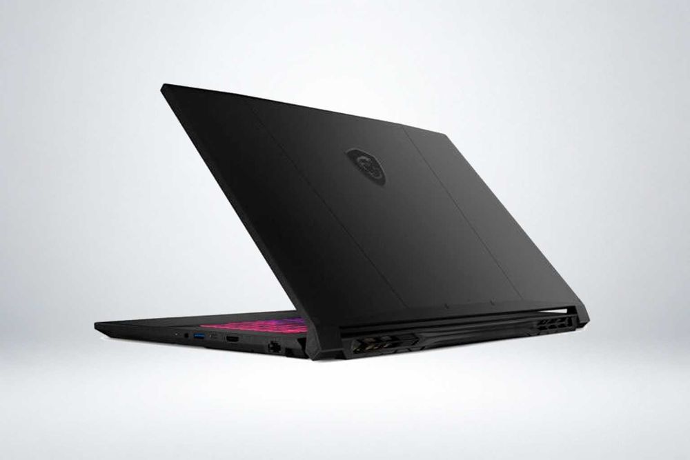 MSI Katana GF76HX/ Core i7 / 16GB / 512GB / RTX 5060 / 17,3" QHD 240Hz