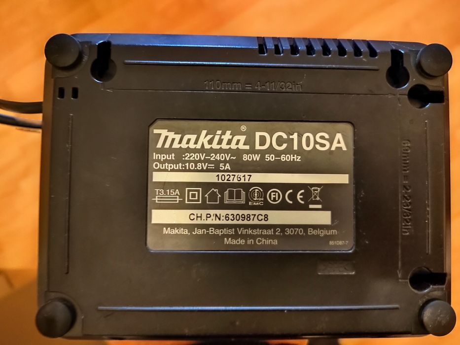 Makita бързо зарядно и батерии