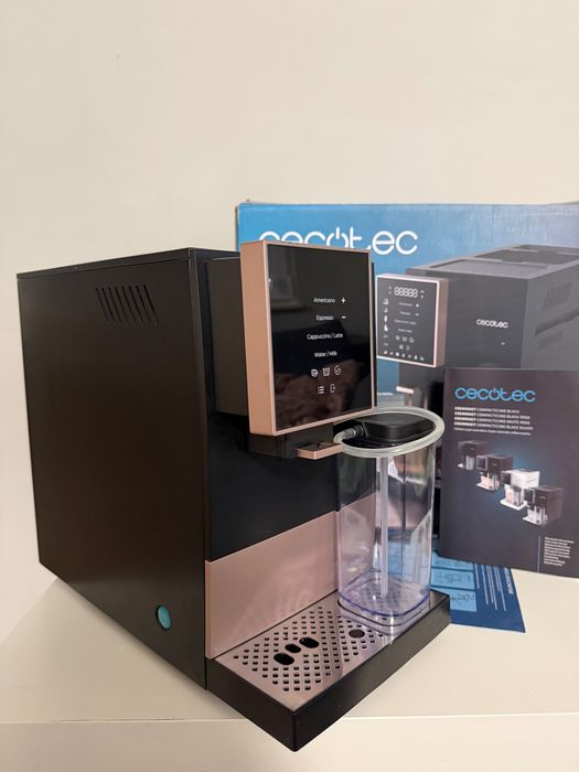 Кафеавтомат Cecotec Cremmaet Compactccino с млечна система Black Rose