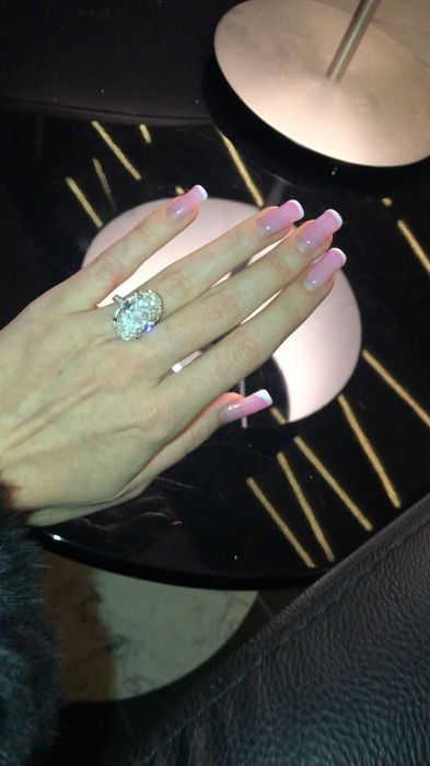 Пръстен с лабораторен диамант 10 карата