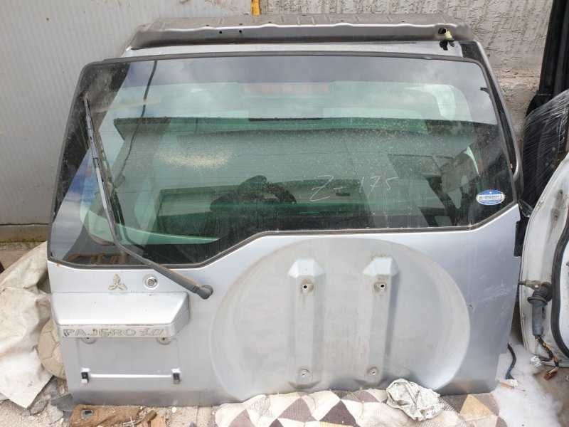 Крышка багажника Mitsubishi Pajero iO