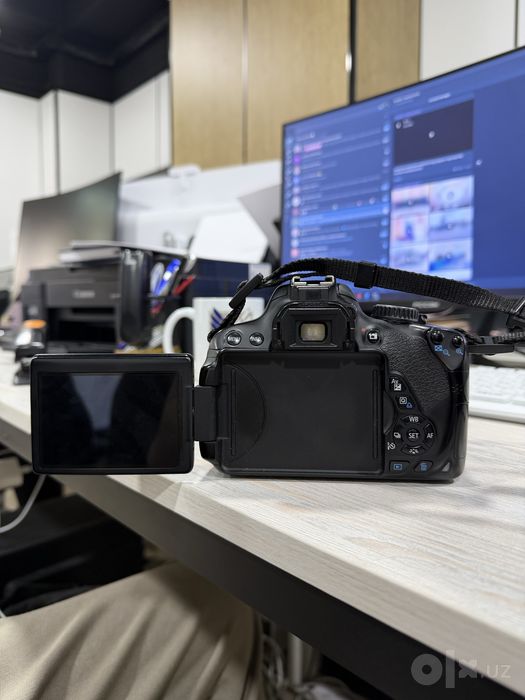 Kamera Canon EOS 650D
