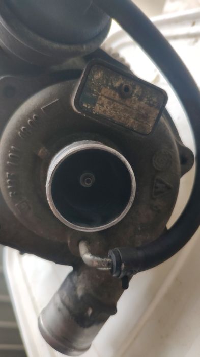 Turbo Renault -1.5  dci- de pe motor cu 160 . 000 km