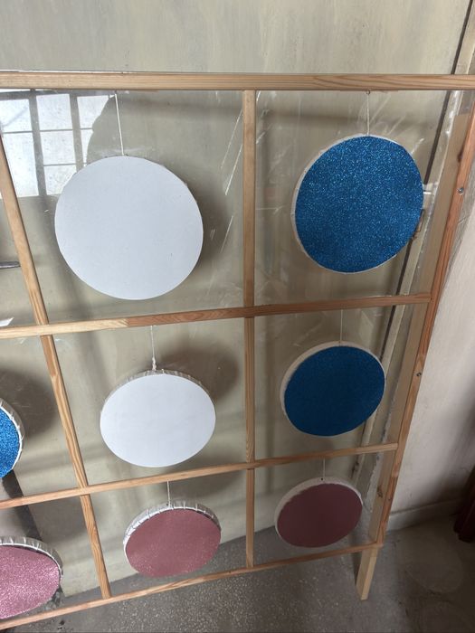 Vand jocul “x si 0” pentru gender reveal