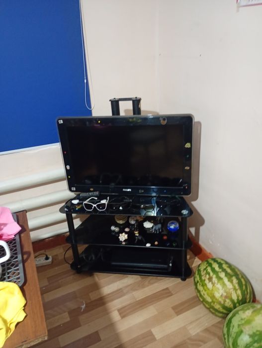 Продам телевизор