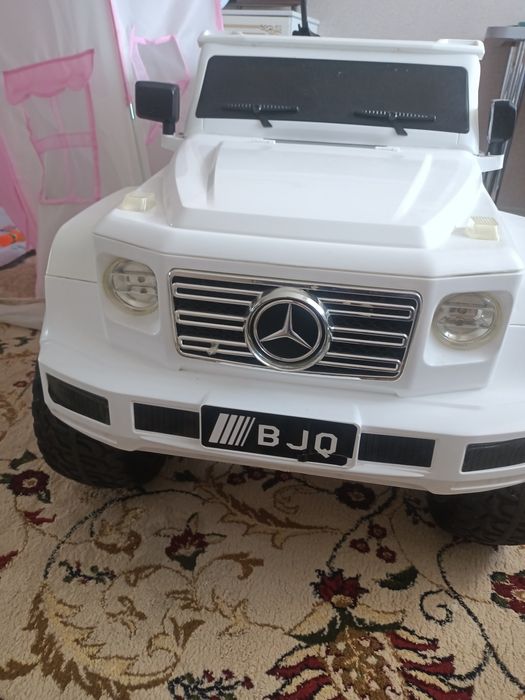 Детский электромобиль