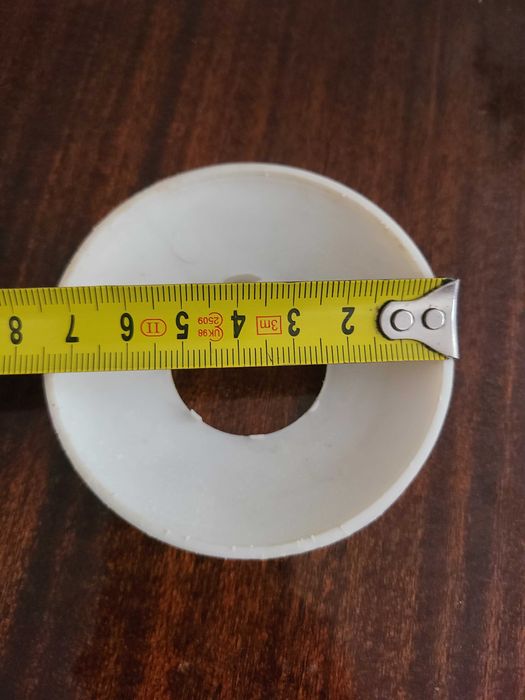 Розетка за сифон/тръби 75мм (за тръби до 31мм) розетка за стена