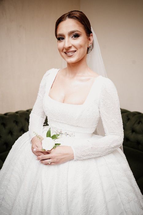 Vând rochie de mireasă