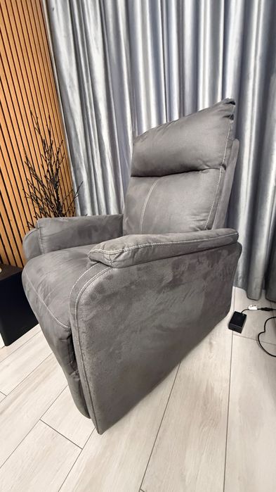 Fotoliu recliner electric
