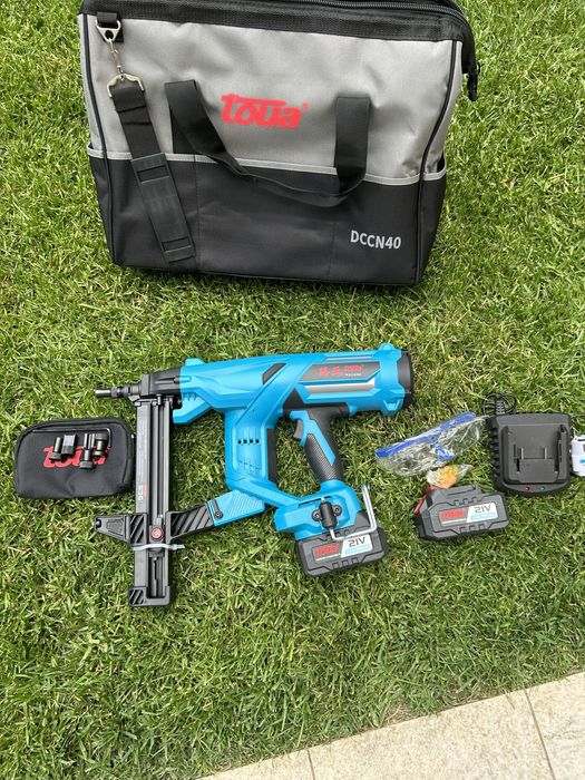 Nou !! Pistol Cuie Beton pe  baterie Toua DCCN40A, pentru montaj rapid