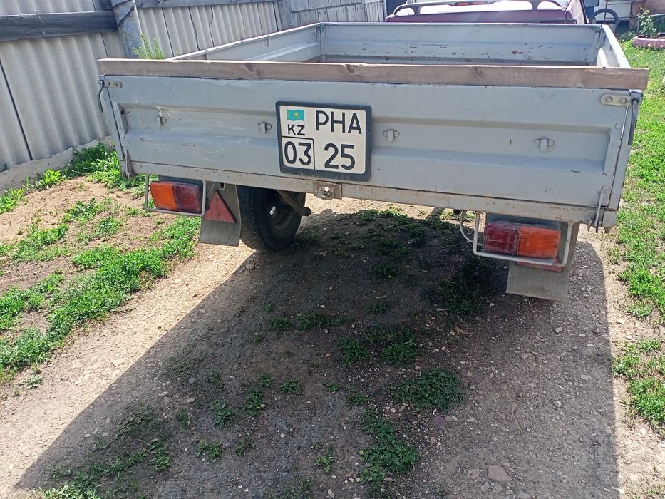 Продам прицеп для легкового авто