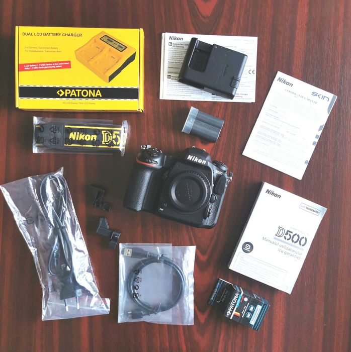 Nikon D500 (pachet complet cu extra accesorii)