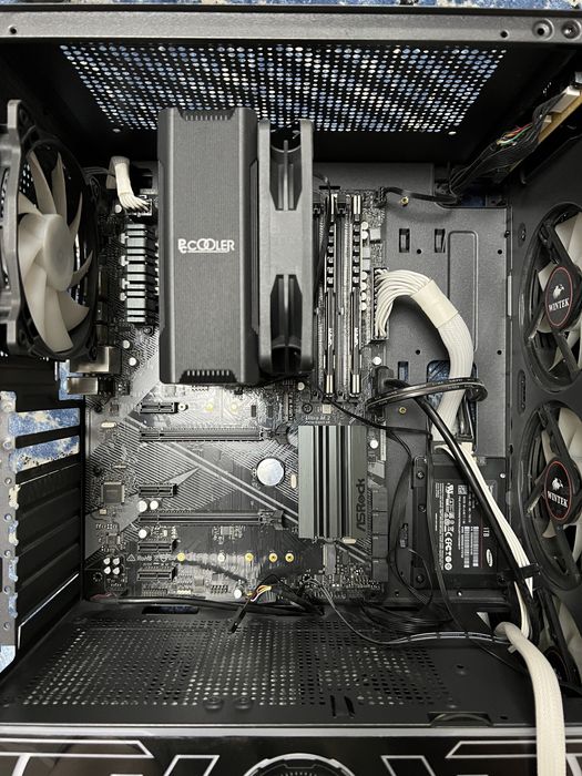 Комплект Ryzen 5 5600G / B450 / 16 GB DDR4 / Башня