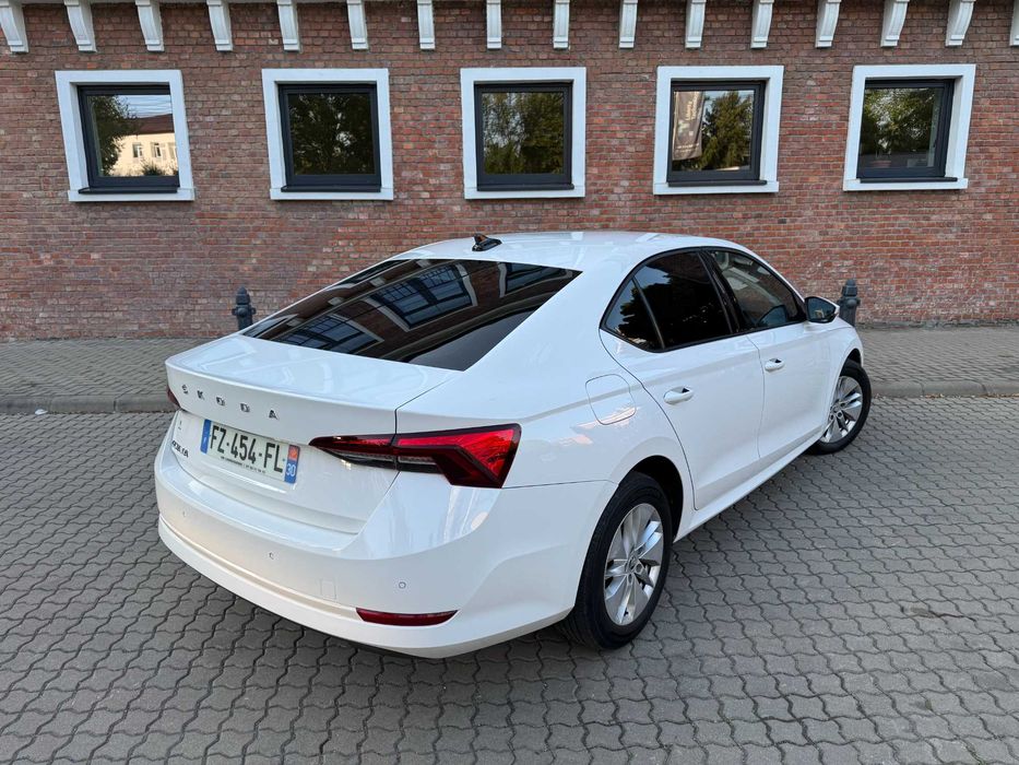 SKODA Octavia 2021 — imagine 4