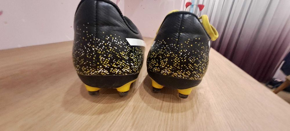 Бутонки PUMA ( за момче]