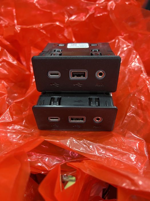 USB port malibu 2