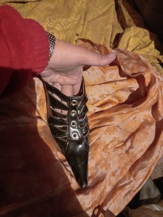 Дамски  Обувки...